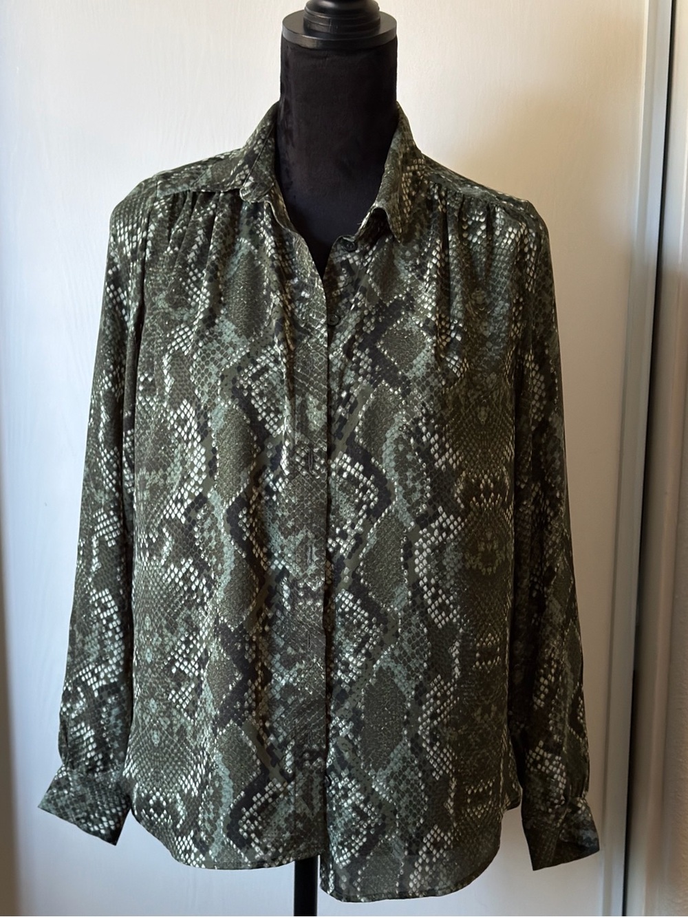 H&M Olive Green Snakeskin Print Button-Up Blouse | Long Sleeve Collared Top
